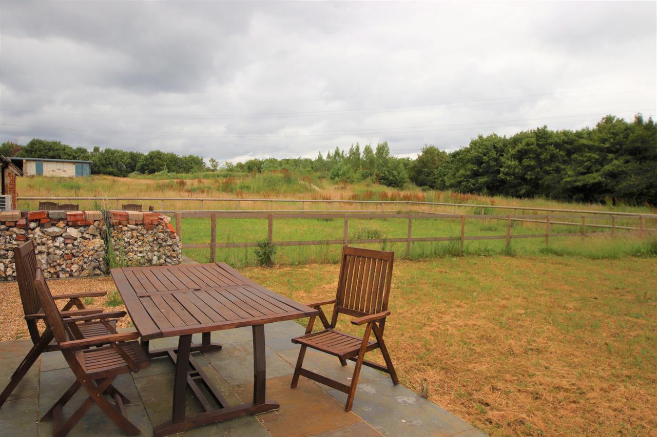 South Cottage - Rural Gem In The Heart Of The Sussex Countryside Twineham Eksteriør billede